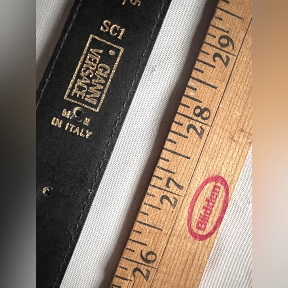 vintage Versace leather belt crocodile-embossed Medusa head brown adjustable - Picture 9 of 13